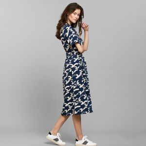 Woman’s shirt dress navy blue & white midi size XS